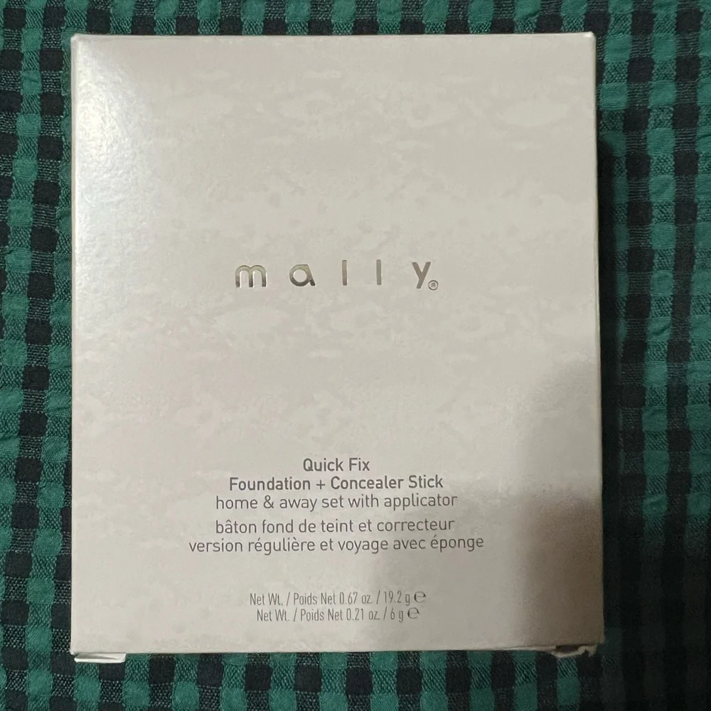 MALLY Quick Fix Foundation & Concealer Stick w/Applicator Set , Medium, NIB